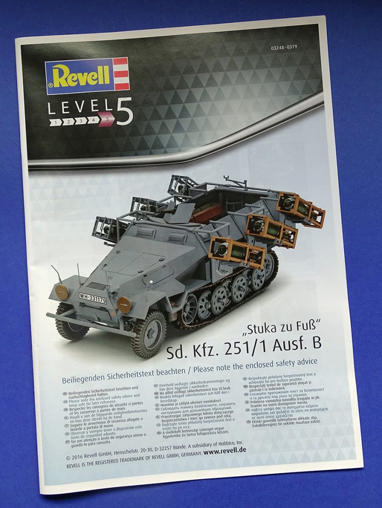DSC04643-771x1024 Sd.Kfz.251/1 Ausf.B „Stuka zu Fuß“. Revell 03248.