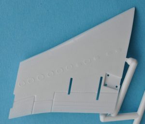 Revell-03946-Boeing-727-100-15-300x257 revell-03946-boeing-727-100-15