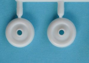 Lindberg-70562-Laird-Turner-Meteor-7-300x212 Lindberg 70562 Laird Turner Meteor (7)