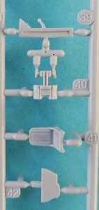 Airfix-A03088-Me-262-A-1a-28-142x300 Airfix A03088 Me 262 A-1a (28)