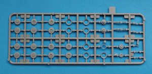 Revell-03305-M-109G-15-300x146 Revell 03305 M 109G (15)