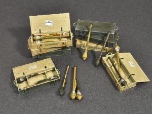 MiniArt-35253-Panzerfaust-30-und-60-3-300x225 MiniArt 35253 Panzerfaust 30 und 60 (3)