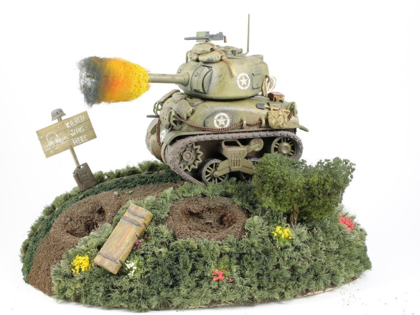 01-2 World War Toons Sherman U.S. Medium Tank M4A1 Meng Model (#WWT-002)