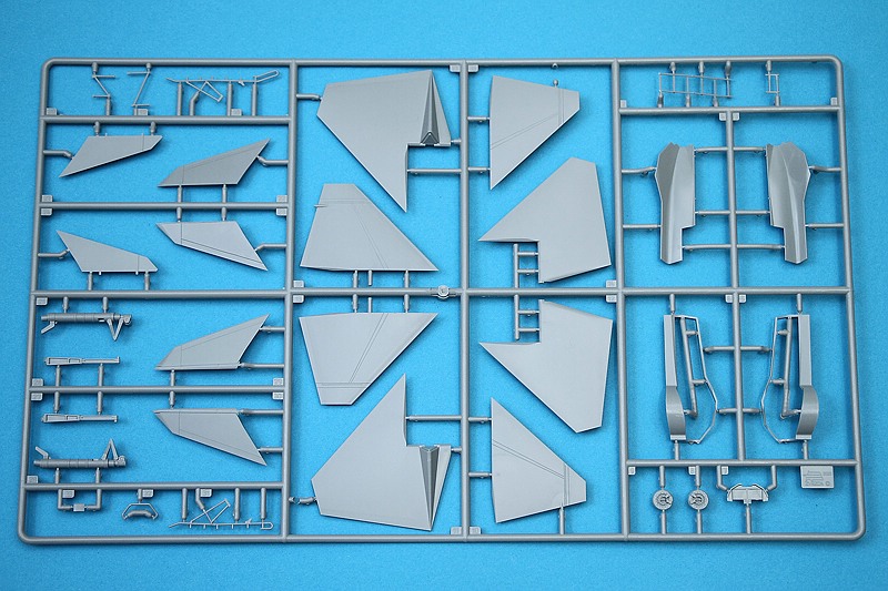 Zvezda-4824-SU-57-9 Su-57 in 1:48 von Zvezda # 4824