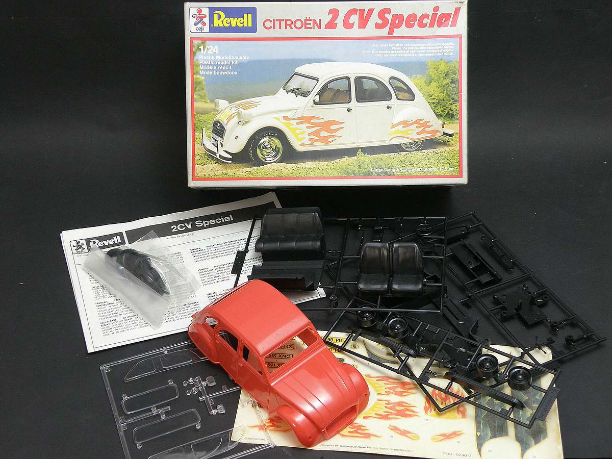 Revell-07261-Citroen-2CV-3 Kit-Archäologie:  Citroen 2CV Special (#7261), Revell, 1:24