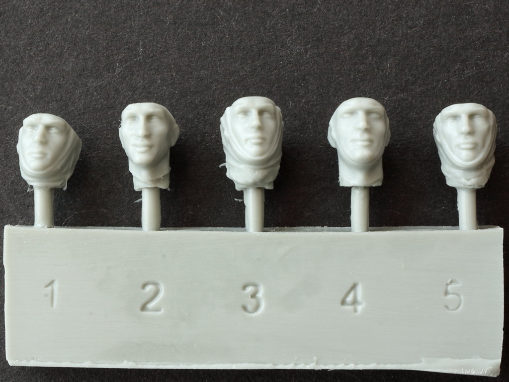 Resinkoepfe Totenkopf Division Kharkiv 1943 1:35 Miniart (#35397)