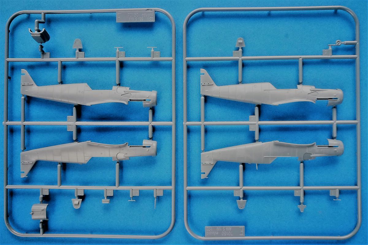 Eduard-2141-S-199-Mezek-32 Avia S-199 Mezek in 1:72 Dual Combo von Eduard # 2141