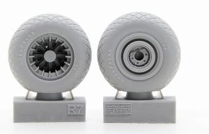Eduard-648782-P-38-J-wheels-5-300x193 Eduard 648782 P-38 J wheels (5)
