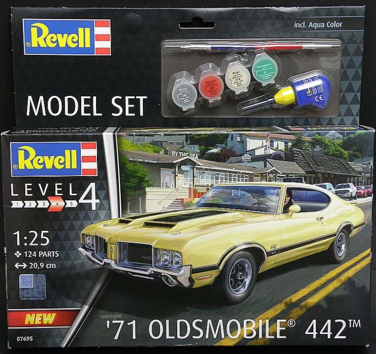 ModelSet des `71 Oldsmobile 442 Coupés in 1:25 von Revell #67695
