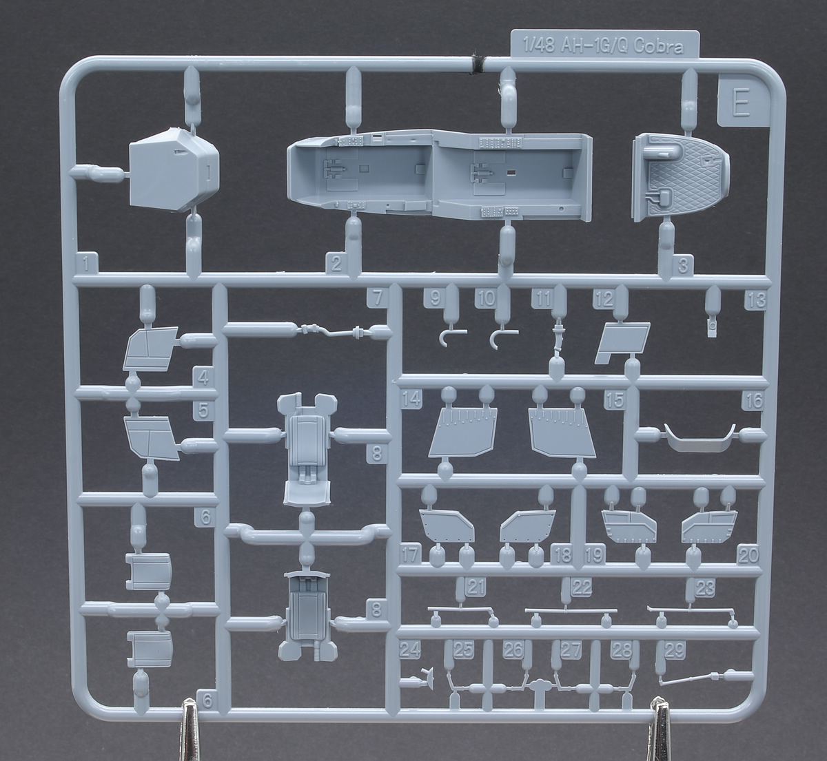 ICM-48303-Forward-Base-22 Forward Base in 1:48 von ICM # 48303