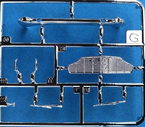 Revell-05653-Aston-Martin-DB-5-20-300x263 Revell 05653 Aston Martin DB 5 (20)