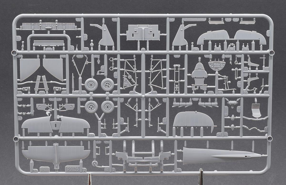 Arma-Hobby-40005-Hurricane-Mk.IIc-trop-8 Hurricane Mk. II in 1:48 von Arma Hobby # 40005