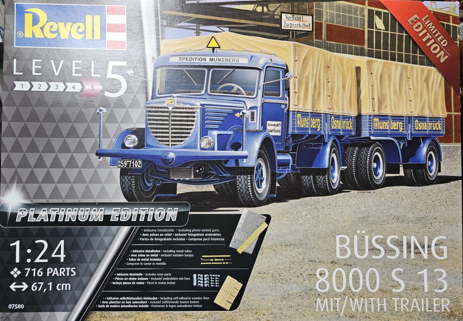 Maquette Revell Büssing 8000 S13 Avec Remorque - Échelle 1/24 - Niveau 5 (600 Pièces) - Édition Platinum