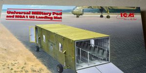 Universal Military Pod & M8A1 US Landing Mat (210×336) 1:35 von ICM 53201