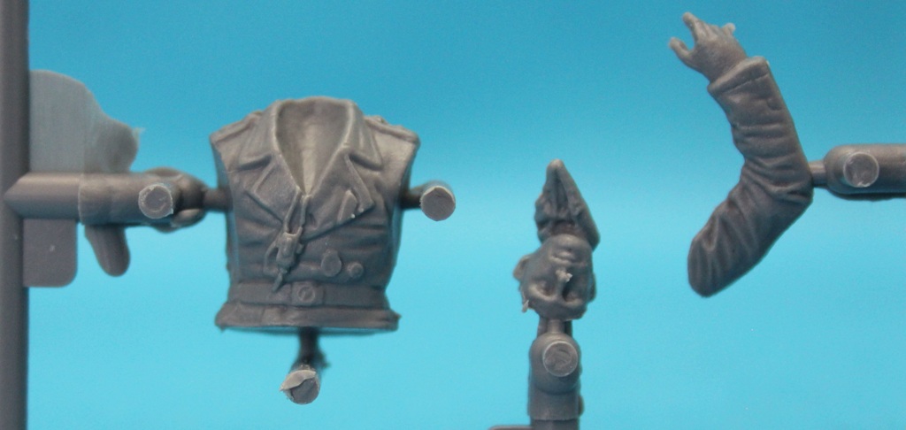 MiniArt-53015-Panzer_Crew_France_1944_Resin_Heads_01-4 Panzer Crew France 1944 – Resin Heads in 1:35 von Miniart #53015