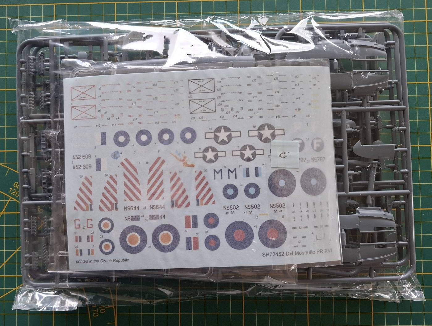 Special-Hobby-72452-D.H.-Mosquito-PR-Mk.-XVI-2 de Havilland Mosquito PR Mk. XVI in 1:72 von Special Hobby # 72452