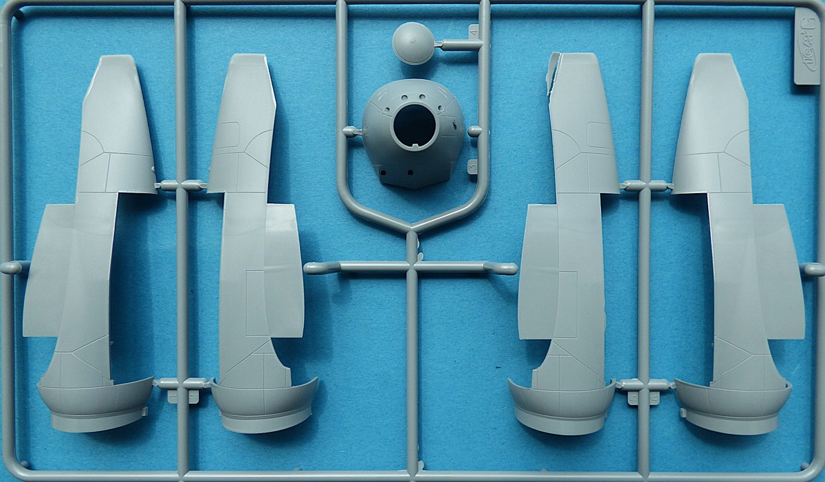 ICM-48275-Do-217-K-2-with-Fritz-X-27 Dornier Do 217K-2 mit Fritz X in 1:48 von ICM # 48275