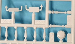 Heller-80793-Kenworth-K-123-Cabover-Truck-29-300x177 Heller 80793 Kenworth K-123 Cabover Truck (29)