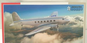 DC-2 Transport Revolution in 1:72 von Special Hobby #SH72511